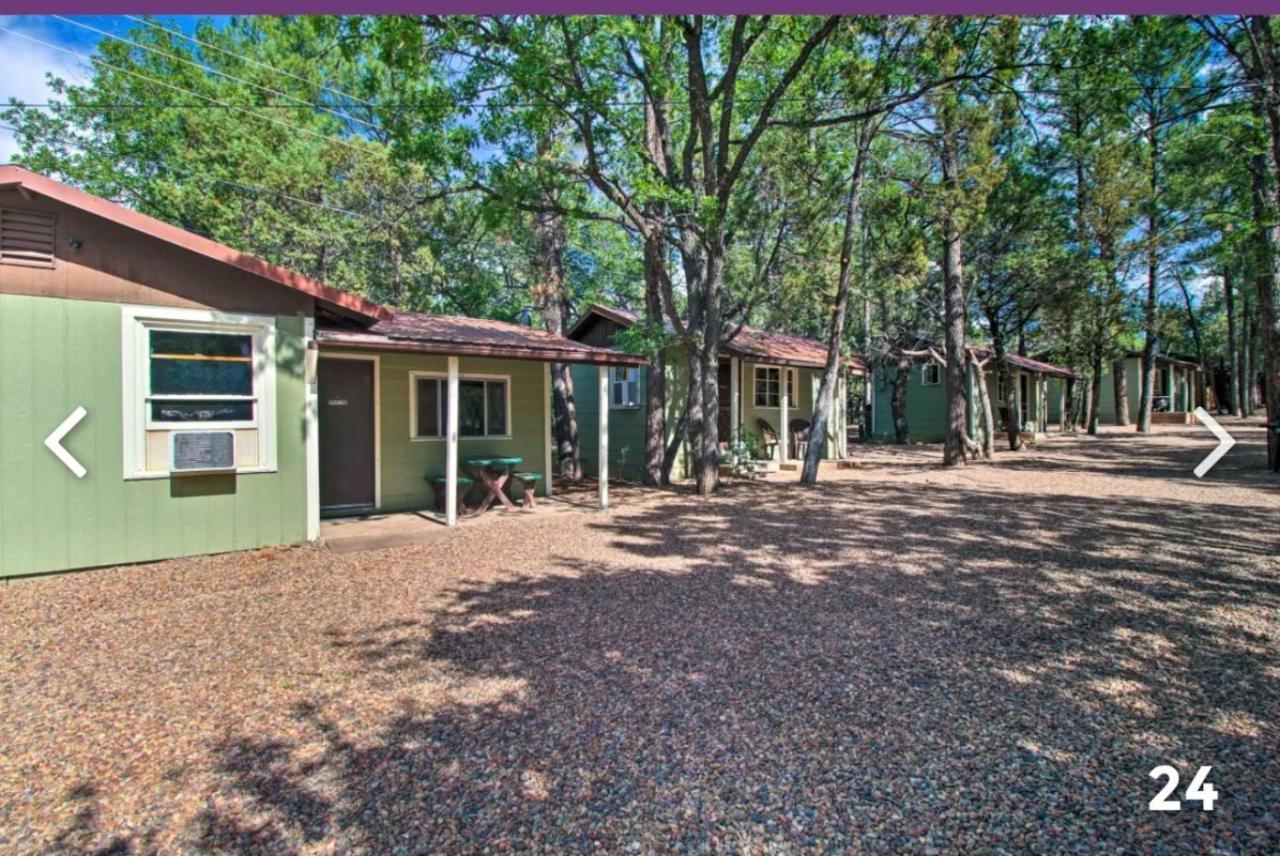 Hidden Rest Cabins And Resort 派托普湖畔 外观 照片
